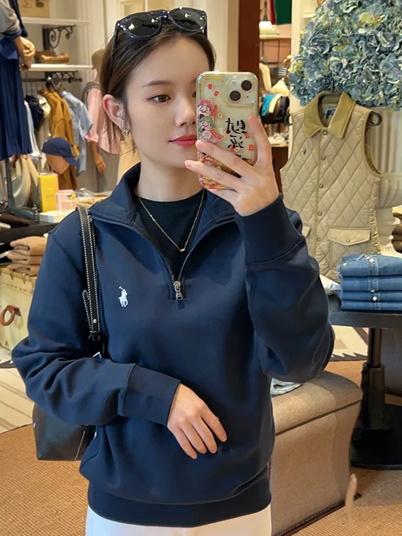 ┃ ┃